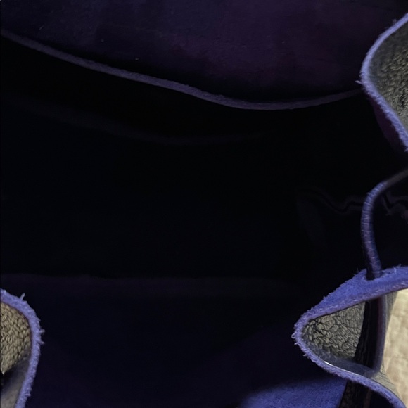 Drawstring cobalt Leather Backpack - Picture 6 of 10